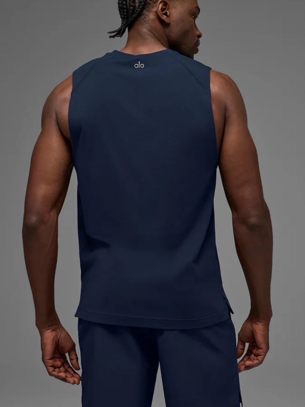 Alo Yoga Navy Cutoff